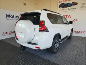 Toyota Land Cruiser Prado 2.8GD VX-L - Image 2