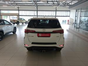 Toyota Fortuner 2.4GD-6 4x4 - Image 5