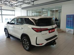 Toyota Fortuner 2.4GD-6 4x4 - Image 8