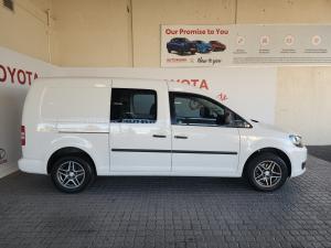 Volkswagen Caddy Maxi Crewbus 1.6 TDI DSG - Image 3