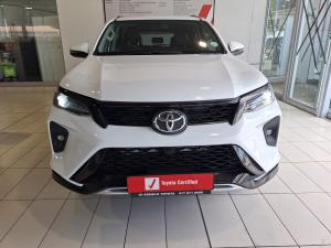 Toyota Fortuner 2.4GD-6 4x4 - Image 4