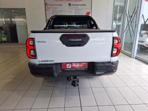 Toyota Hilux 2.8GD-6 double cab Legend manual - Image 5
