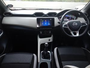 Nissan NP200 1.6i safety pack (aircon) - Image 6