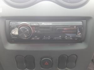 Nissan NP200 1.6i safety pack (aircon) - Image 11