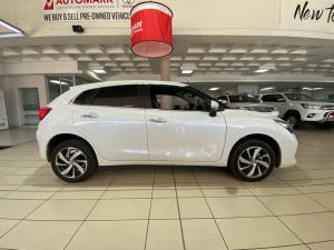 Toyota Starlet 1.5 Xs automatic - Image 3