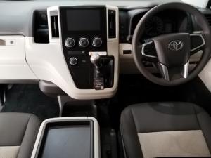 Toyota Quantum 2.8 GL 11 Seat - Image 8
