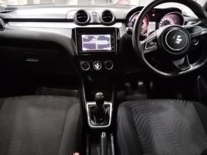 Suzuki Swift 1.2 GLX - Image 6