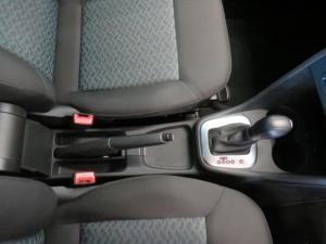 Volkswagen Polo Vivo 1.6 Life TIP - Image 13
