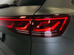 Volkswagen Touareg 3.0 TDI V6 R-LINE - Image 15