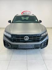 Volkswagen Touareg 3.0 TDI V6 R-LINE - Image 4