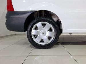 Nissan NP200 1.6i safety pack (aircon) - Image 6