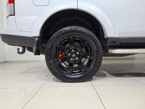 Land Rover Discovery 4 SDV6 SE - Image 7