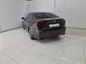 Lexus IS 250 EX - Image 3