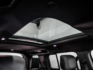 Land Rover Defender 110 D350 X-Dynamic HSE - Image 20