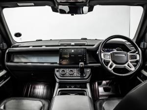 Land Rover Defender 110 D300 X-Dynamic HSE - Image 13