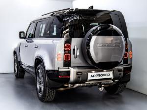 Land Rover Defender 110 D300 X-Dynamic HSE - Image 7