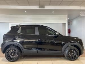 Mahindra XUV 3XO 1.2T AX5 manual - Image 3