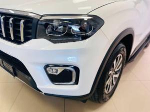 Mahindra Scorpio-N 2.2D Z8L 4XPlor - Image 7