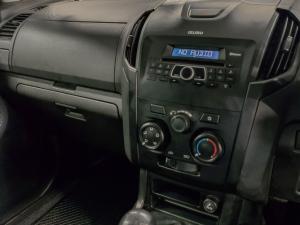 Isuzu D-Max 250 double cab - Image 11