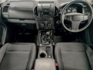 Isuzu D-Max 250 double cab - Image 6