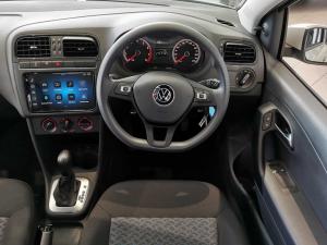 Volkswagen Polo Vivo hatch 1.6 Life - Image 13