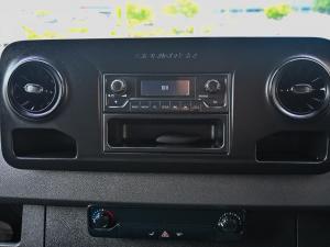 Mercedes-Benz Vito 115 CDI 2.2 crew cab - Image 11