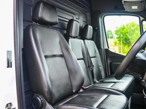 Mercedes-Benz Vito 115 CDI 2.2 crew cab - Image 6