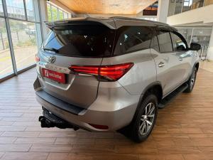 Toyota Fortuner 2.8GD-6 auto - Image 4