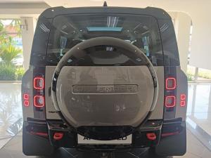 Land Rover Defender 110 D350 X - Image 3