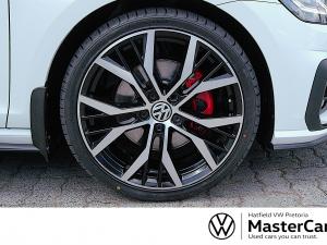 Volkswagen Golf GTI - Image 6