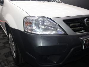 Nissan NP200 1.6i safety pack (aircon) - Image 6