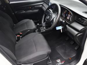 Suzuki Ertiga 1.5 GA - Image 9