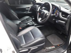 Toyota Fortuner 2.4GD-6 4x4 - Image 9