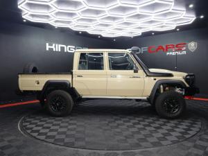 Toyota Land Cruiser 79 4.5D-4D V8 double cab LX - Image 3