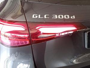 Mercedes-Benz GLC GLC300d 4Matic Avantgarde - Image 20