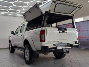 Nissan NP300 Hardbody 2.5TDi double cab 4x4 - Image 15