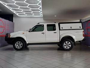 Nissan NP300 Hardbody 2.5TDi double cab 4x4 - Image 4