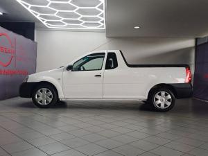 Nissan NP200 1.6i safety pack (aircon) - Image 5