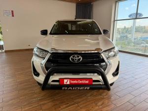 Toyota Hilux 2.4GD-6 Xtra cab Raider manual - Image 2