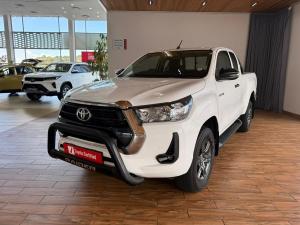 Toyota Hilux 2.4GD-6 Xtra cab Raider manual - Image 3