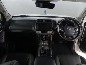 Toyota Land Cruiser Prado 2.8GD VX-L - Image 6