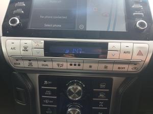 Toyota Land Cruiser Prado 2.8GD VX-L - Image 10