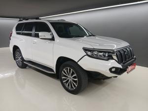 Toyota Land Cruiser Prado 2.8GD VX-L - Image 1
