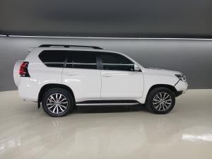 Toyota Land Cruiser Prado 2.8GD VX-L - Image 3