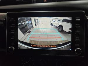 Toyota Hilux 2.4GD-6 double cab 4x4 Raider manual - Image 10