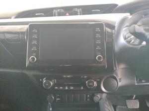 Toyota Hilux 2.8GD-6 double cab Raider auto - Image 14