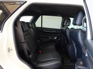 Ford Everest 3.0TD V6 4WD Platinum - Image 17