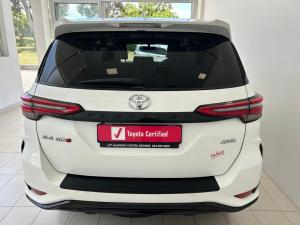 Toyota Fortuner 2.4GD-6 4x4 - Image 5