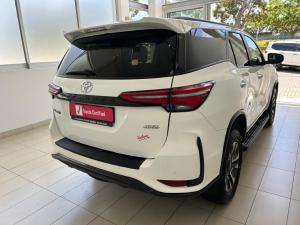 Toyota Fortuner 2.4GD-6 4x4 - Image 2