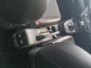 Hyundai Grand i10 1.0 Premium hatch - Image 11